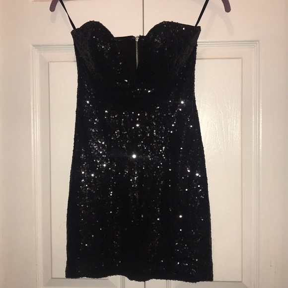 Nasty Gal Dresses & Skirts - Nasty Gal black sequin dress size XXS Nasty Gal Dresses & Skirts - Nasty Gal black sequin dress size XXS